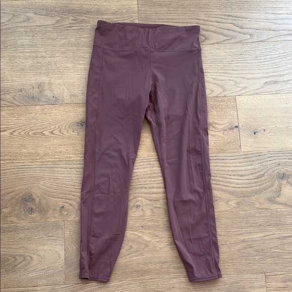 Vuori women’s Stride Leggings 7/8 Length - Picture 1 of 5